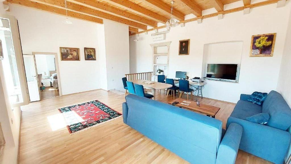 קאבטאט Palace Pernarius מראה חיצוני תמונה